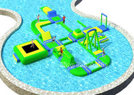 Os bens personalizaram parques infláveis da água/parque colorido da água do divertimento