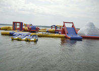 Parques infláveis da água de encerado comercial do PVC, equipamento do campo de jogos da água do respingo