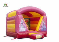 Casa de salto inflável cor-de-rosa impermeável do castelo da segurança com 24 meses de garantia