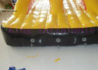 Brinquedo inflável da água encerado amarelo/vermelho do PVC/sapatas gigantes para esportes de água