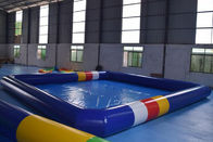 O quadrado personalizado dá forma à piscina inflável das crianças