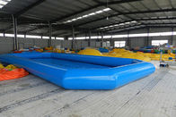 O quadrado dá forma à piscina inflável de 0.65m para jogos de bola exteriores da água