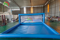 Os jogos infláveis dos esportes personalizaram a corte de voleibol inflável do campo da associação de água