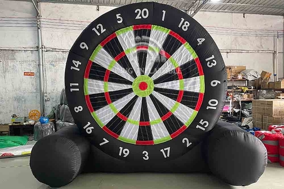 O futebol inflável enorme de 13*13 Ft arremessa o jogo do dardo do futebol de Inflatables do gigante de entretenimento