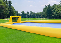 Campo de futebol ao ar livre inflável jogos esportivos 0,55 mm PVC à prova d'água campo de futebol inflável para crianças