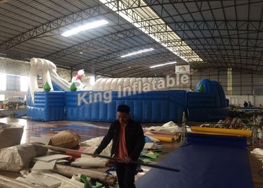 Grande equipamento inflável engraçado branco personalizado do parque da água para crianças/adultos