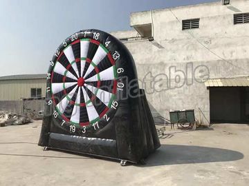 Cor preto e branco dos jogos infláveis gigantes dos esportes exteriores de placa de dardo do futebol