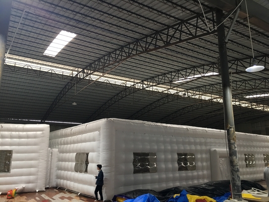 Tenda inflável de PVC branco para discoteca inflável para discoteca de casamento eventos de festa