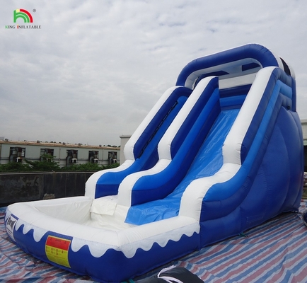 Slide comercial gigante de água inflável para crianças Slide de água inflável ao ar livre com piscina