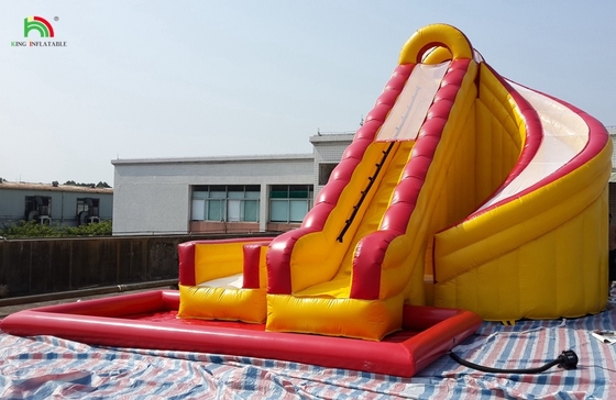 Piscina de água inflável vermelha com escorregas duplas fechadas Crianças casa de salto comercial piscina de água fechada