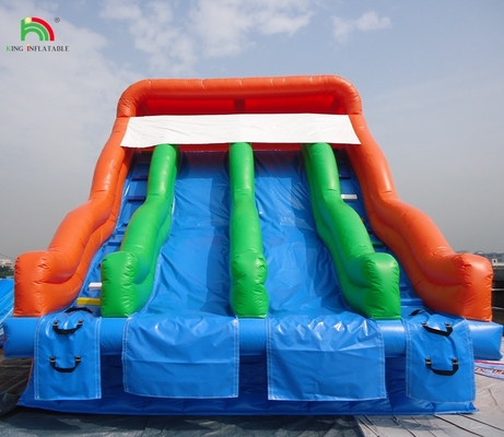 Piscina de água inflável vermelha com escorregas duplas fechadas Crianças casa de salto comercial piscina de água fechada