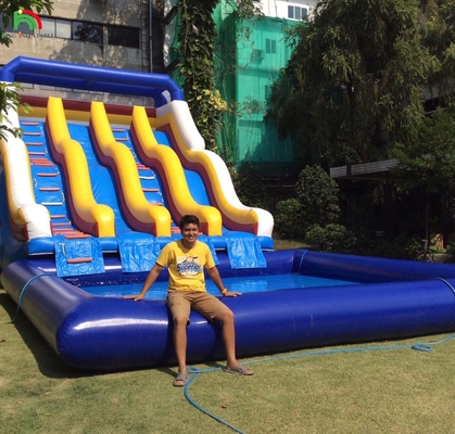 Slides infláveis secos para o exterior Slides infláveis de água para piscina Slides infláveis para parque aquático