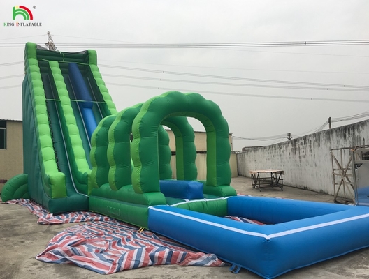 Deslizamento de água gigante inflável Deslizamento de água comercial inflável com piscina
