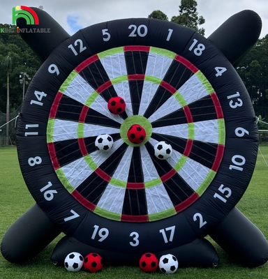 Outdoor Inflatable Soccer Darts Board com 8pcs Soccer Ball 370W Blower Support Frame para Kick Dartboard Sport Game