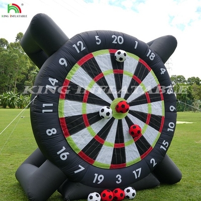 Outdoor Inflatable Soccer Darts Board com 8pcs Soccer Ball 370W Blower Support Frame para Kick Dartboard Sport Game