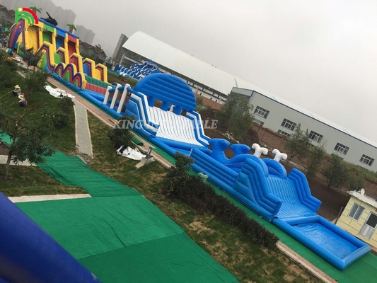 Exterior gigante inflável grande salto tema parque ao ar livre playground inflável castelo combo inflável obstáculo curso