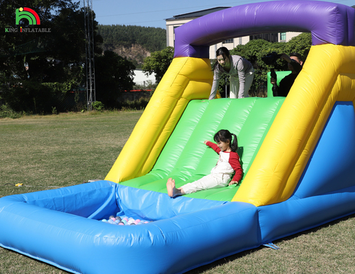 Bouncer inflável Combo Curso de obstáculos Bounce Castelo Casa com escorregadores Bole Pit Escalado Blower Obstáculos