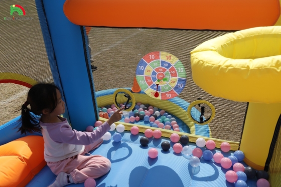 Crianças Inflável Bounce House Combo Party Pequeno Inflável Jumping Bouncy Castle Com Slide Pool Basket Dartboard Trampoline