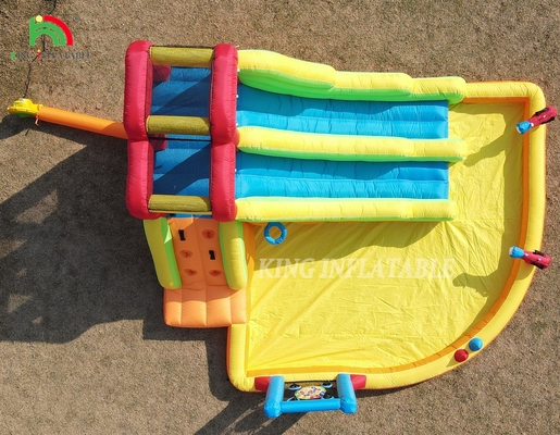 Casa de salto dupla pista deslizamento de água inflável com piscina de água trampolim de tiro rede de cesta de escalada