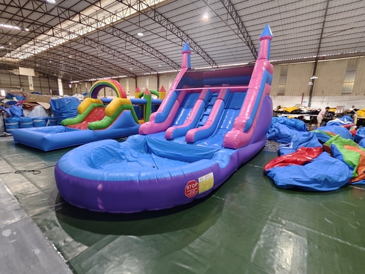 Slides de água infláveis de rua dupla com piscina Slides de água infláveis para crianças e adultos
