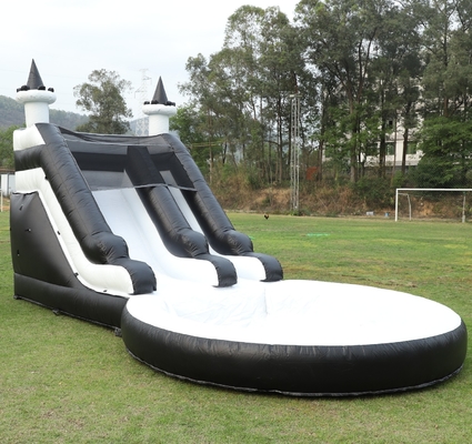 Slide de água inflável Slide de água branco e preto Slide infantil com piscina de água maior