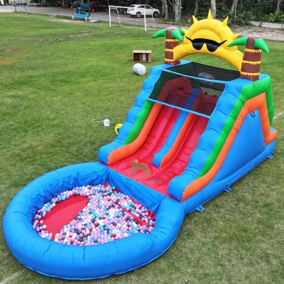 Combo de escorregador de água de PVC inflável de pista dupla com escada de obstáculos de piscina