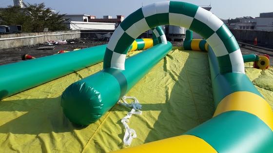 Pista de Corrida de Kart Inflável para Exterior Pista de Corrida Inflável Atraente para Carrinhos de Choque