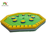 Fora do jogo inflável do esporte da fusão do desafio amarelo com máquina Rotative