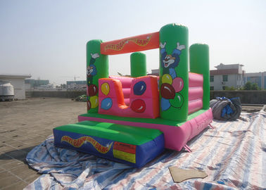 Mini casa Bouncy para jogos/leão-de-chácara colorido bonito boa qualidade de China