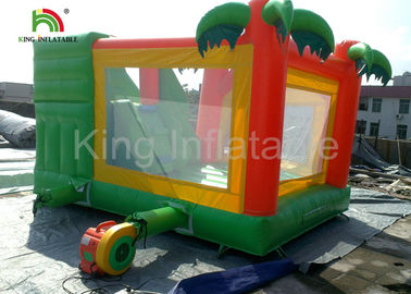 Castelo de salto inflável engraçado do PVC do tema 0.55mm da floresta húmida para crianças/adulto