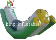Brinquedo inflável verde/branco único/do dobro tubo 0.9mm do PVC da água/cambalea/balancê