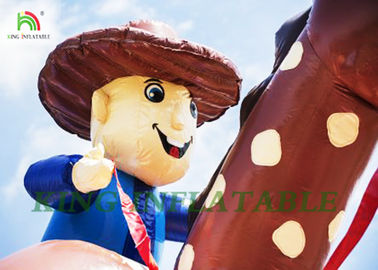 Castelo Bouncy inflável do vaqueiro gigante para que os adultos e as crianças comemorem