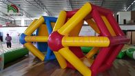 Brinquedo inflável da água do PVC/TPU, rolo de passeio colorido na água para esportes de água