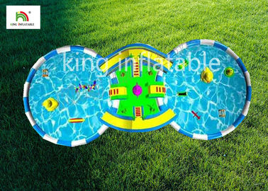 Parques infláveis gigantes da água da terra com piscina da corrediça dois para exterior