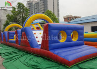 Dos jogos exteriores azuis dos esportes do campo de jogos do CE 12 *3 m curso de obstáculo inflável para adultos