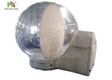 Bola de neve inflável da decoração do Natal da cabine humana da foto do globo da neve com canal