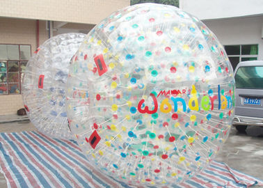 Bola inflável colorida de 3 quilogramas Zorbing das pessoas 75 para o CE engraçado das atividades