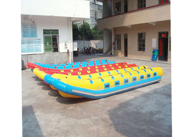 Os barcos de pesca com mosca infláveis de encerado do PVC para 6 pessoas molham jogos 520 x 120 cm