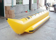 7 pessoas barcos infláveis dos peixes da mosca do barco de banana de encerado do PVC de 0,9 milímetros molham jogos do esporte da raça
