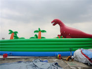 Parques infláveis da água do tema colorido do dinossauro para a associação e o lago