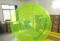 Caminhada inflável da bola amarela na bola da água para o divertimento das crianças