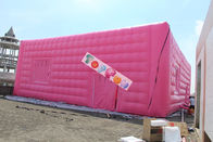 Cubo de costura inflável da tela cor-de-rosa, barraca inflável costurada ventiladores do cubo
