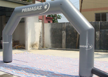 Logotipo simples dos arcos infláveis impermeáveis do Fogo-retardent impresso com o tubo do diâmetro de 0.65m