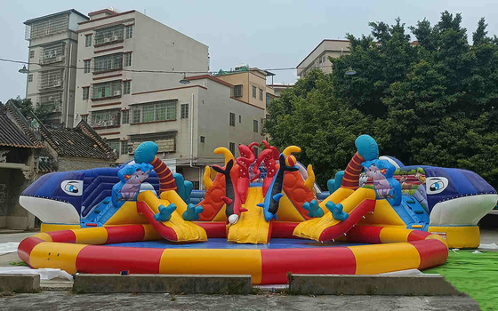 Parque inflável da água do PVC do tubarão enorme 0.9mm com piscina