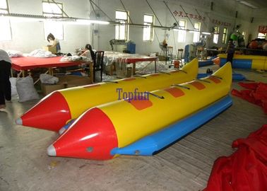 A pessoa 8 personalizou o barco de banana rebocador PVC de 0,9 milímetros para o parque da água