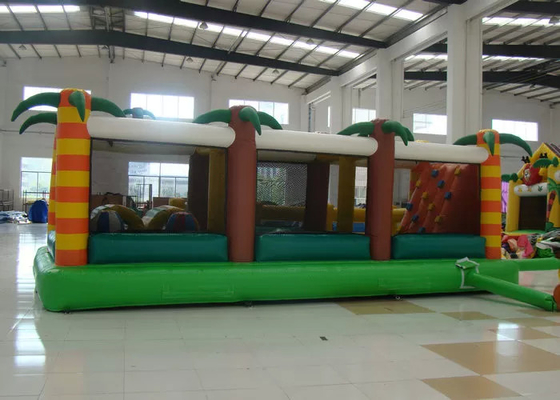 Curso de obstáculo Bouncy inflável da árvore de coco, campo de jogos exterior