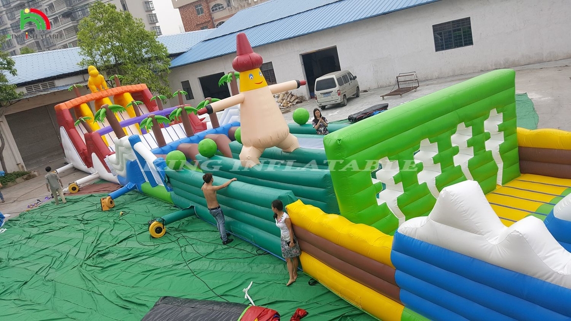 Curso de obstáculos inflável comercial ao ar livre Desafios de adultos Curso de obstáculos infláveis Jogos de festa de casa de salto