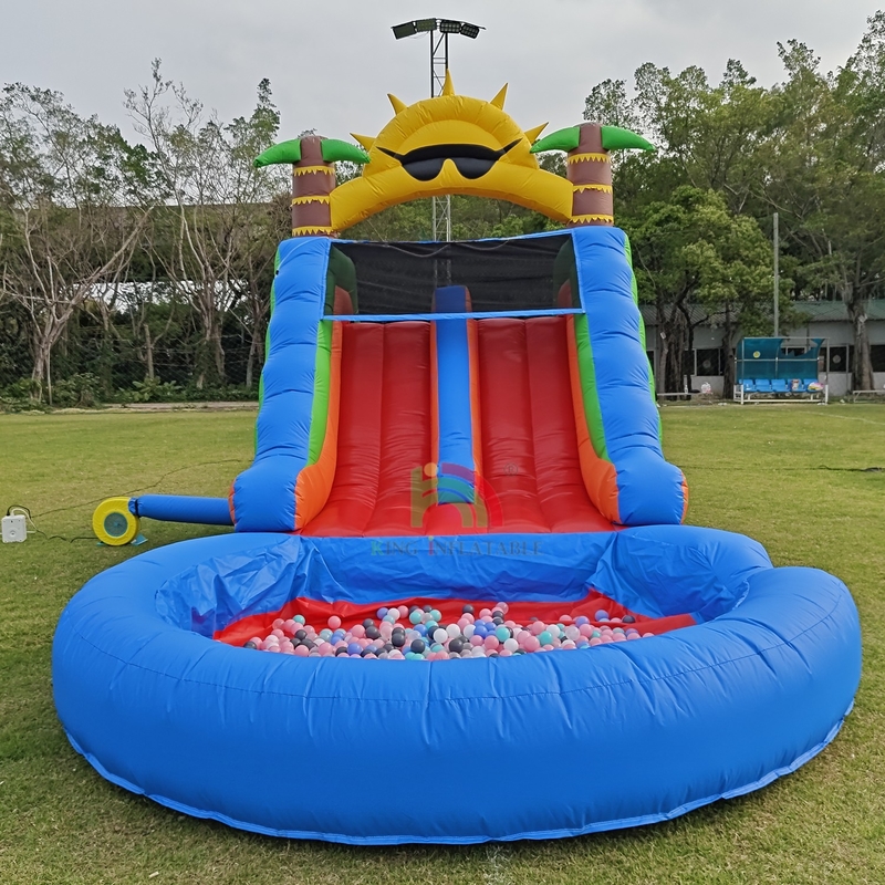 Combo de escorregador de água de PVC inflável de pista dupla com escada de obstáculos de piscina