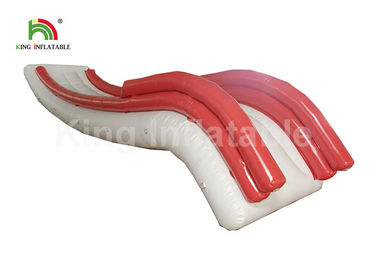 Brinquedo inflável cor-de-rosa/branco exterior hermético da água da corrediça do iate com logotipo personalizado